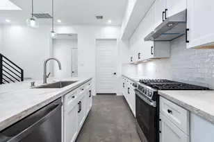 3411 McGowen St, Houston, TX 77004 - Photo 11