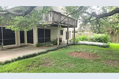 515 Lorie Lane, Pasadena, TX 77586 - Photo 5