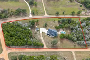 1011 Bonfire West Rd, Cat Spring, TX 78933 - Photo 5