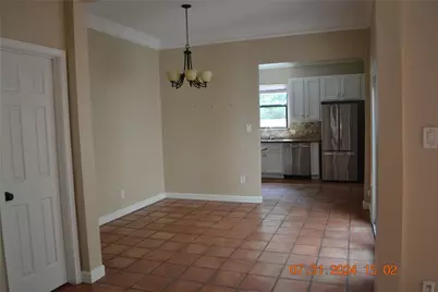 24 Bayou Pointe Drive, Houston, TX 77063 - Photo 7