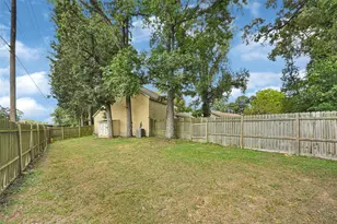 71 April Wind Dr S, Conroe, TX 77356 - Photo 23