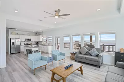 992 Hilton Head, Gilchrist, TX 77617 - Photo 9