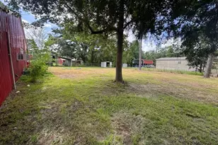 57 Kathryn Dr, Huntsville, TX 77320 - Photo 3