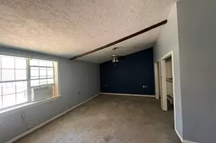 57 Kathryn Dr, Huntsville, TX 77320 - Photo 9