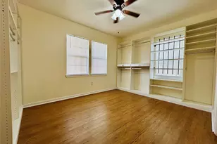 5806 Beldart St, Houston, TX 77033 - Photo 13