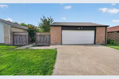 6 Quailwood Drive, Baytown, TX 77521 - Photo 3