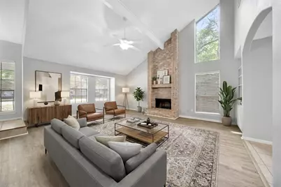 9 W Lance Leaf Road, The Woodlands, TX 77381 - Photo 3