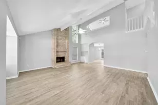 9 W Lance Leaf Rd, The Woodlands, TX 77381 - Photo 15