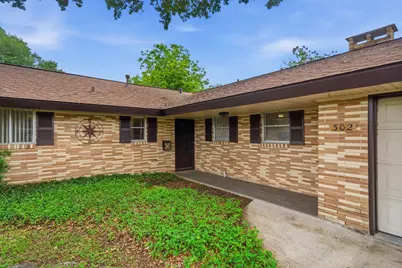 302 Village Drive, Sugar Land, TX 77498 - Photo 3