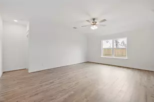 11746 Airspeed Dr, Conroe, TX 77303 - Photo 23