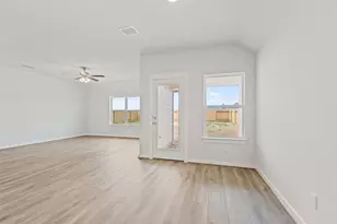 11746 Airspeed Dr, Conroe, TX 77303 - Photo 5