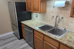 10555 Turtlewood Ct, Houston, TX 77072 - Photo 7