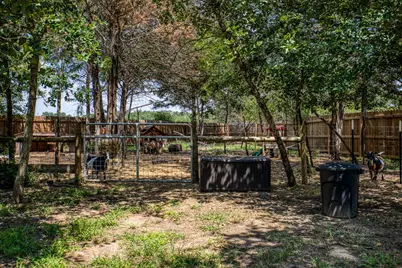 102 Hilltop Court, Somerville, TX 77879 - Photo 23