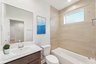 1013 Erin St, Houston, TX 77009 - Photo 5