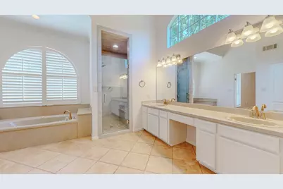 7960 Doral Drive, Beaumont, TX 77707 - Photo 31