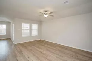 21607 Blue Sapphire, Richmond, TX 77407 - Photo 9