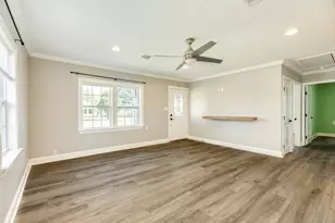 1614 Avenue F, Danbury, TX 77534 - Photo 15