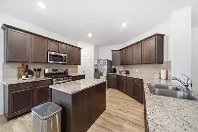 4920 Twin Summit Drive, Rosenberg, TX 77469 - Photo 1