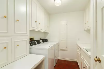 110 Sequoia, Lake Jackson, TX 77566 - Photo 19