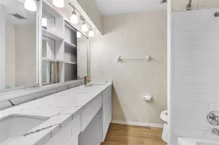 8903 Roos Rd, Houston, TX 77036 - Photo 19