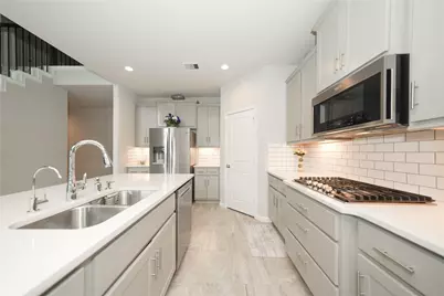 5702 Metaphor Way, Rosenberg, TX 77469 - Photo 9