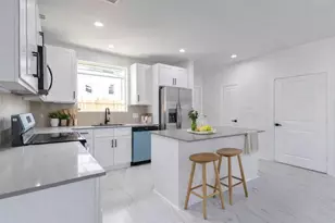 5912 Mayle St, Houston, TX 77016 - Photo 9