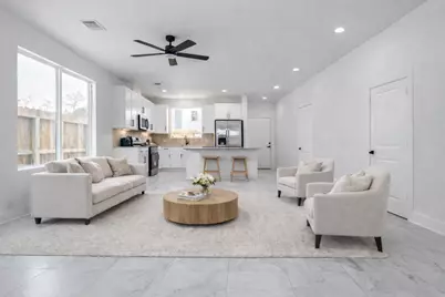 5912 Mayle Street #A, Houston, TX 77016 - Photo 5