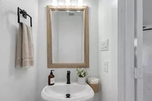 5912 Mayle St, Houston, TX 77016 - Photo 13