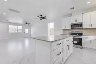 5912 Mayle St, Houston, TX 77016 - Photo 7