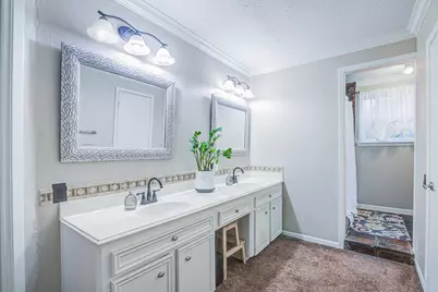 16402 Clearcrest Drive, Houston, TX 77059 - Photo 21