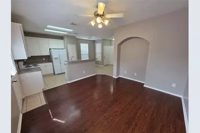 94 N Burberry Park Circle N, Spring, TX 77382 - Photo 7