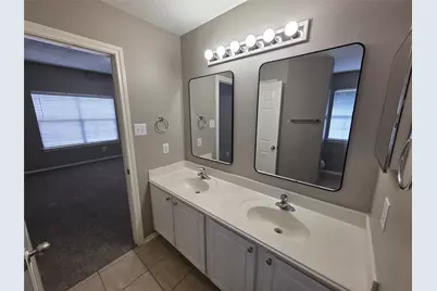 94 N Burberry Park Circle N, Spring, TX 77382 - Photo 19