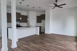 3213 St Emanuel Streets, Houston, TX 77004 - Photo 9