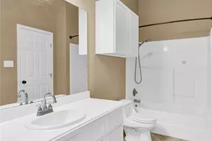 420 Forest Oaks Ln, Lake Jackson, TX 77566 - Photo 25
