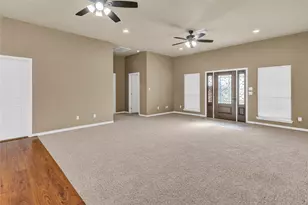 420 Forest Oaks Ln, Lake Jackson, TX 77566 - Photo 9