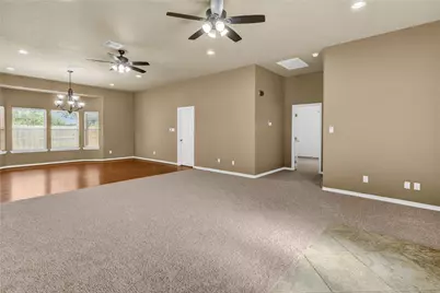420 Forest Oaks Lane, Lake Jackson, TX 77566 - Photo 11
