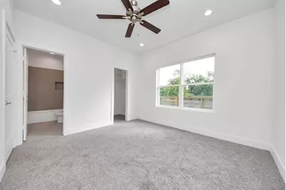 611 E 39th Street #D, Houston, TX 77022 - Photo 25