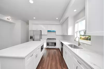 611 E 39th Street #D, Houston, TX 77022 - Photo 13