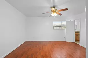 9005 Imogene St, Houston, TX 77036 - Photo 21