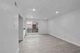 9005 Imogene St, Houston, TX 77036 - Photo 7