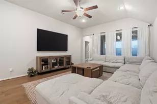 10426 Skyward Est Trl, Richmond, TX 77406 - Photo 9