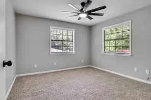 351 White Oak Dr, Houston, TX 77336 - Photo 13