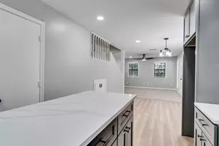 351 White Oak Dr, Houston, TX 77336 - Photo 5