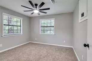 351 White Oak Dr, Houston, TX 77336 - Photo 17