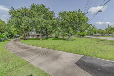 4503 Allen Genoa Road, Pasadena, TX 77504 - Photo 39