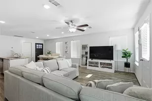 5235 Shallowhurst Ln, Katy, TX 77449 - Photo 9