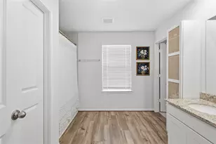 5235 Shallowhurst Ln, Katy, TX 77449 - Photo 17