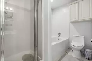 13673 Garden Grove Ct, Houston, TX 77082 - Photo 17