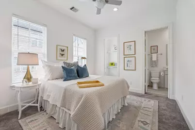 2025 Covent Garden Station, Houston, TX 77045 - Photo 19