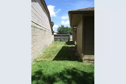 19947 Mountain Dale Drive, Cypress, TX 77433 - Photo 27